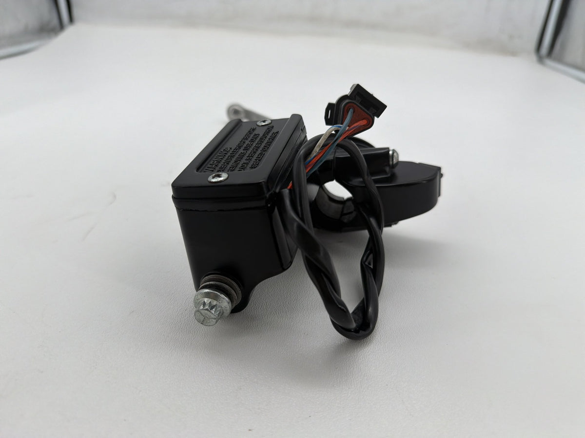 1995 Harley Electra Glide Touring OEM Front Right Brake Lever Master Cylinder