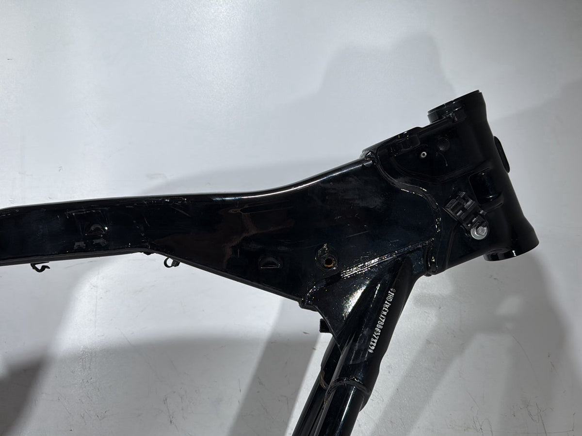 2011 Harley Electra Glide Touring Ultra OEM Body Main Frame Chassis C