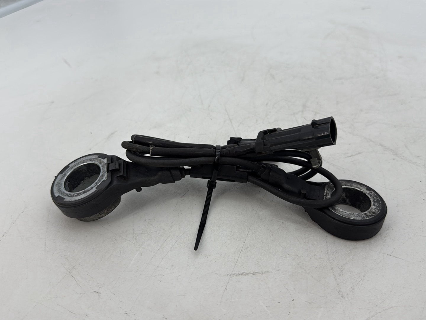 2008 Harley Touring FLHTCU Electra Glide Ultra OEM Front & Rear Wheel ABS Speed Sensors