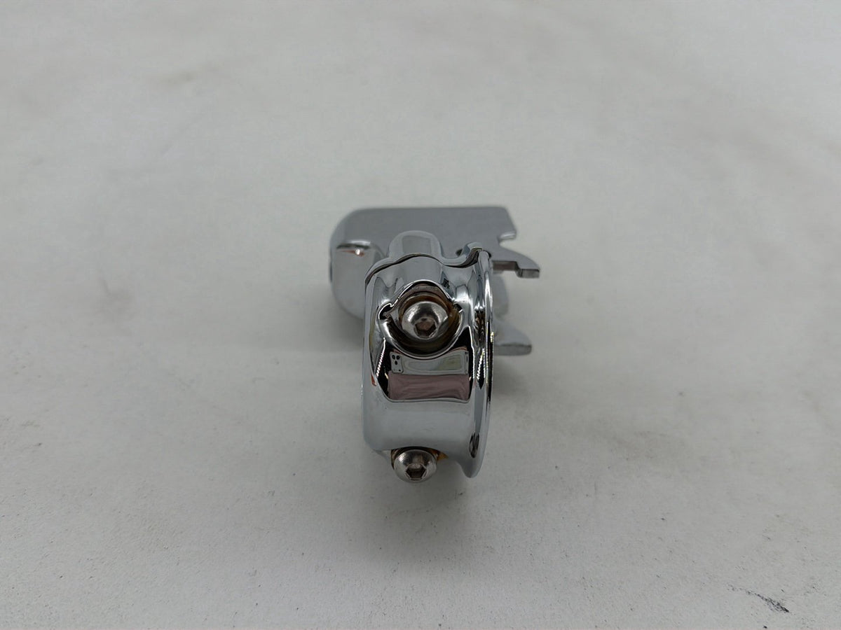 07 Harley Street Glide Touring FLHX OEM Clutch Hand Lever Clutch Perch 38608-96