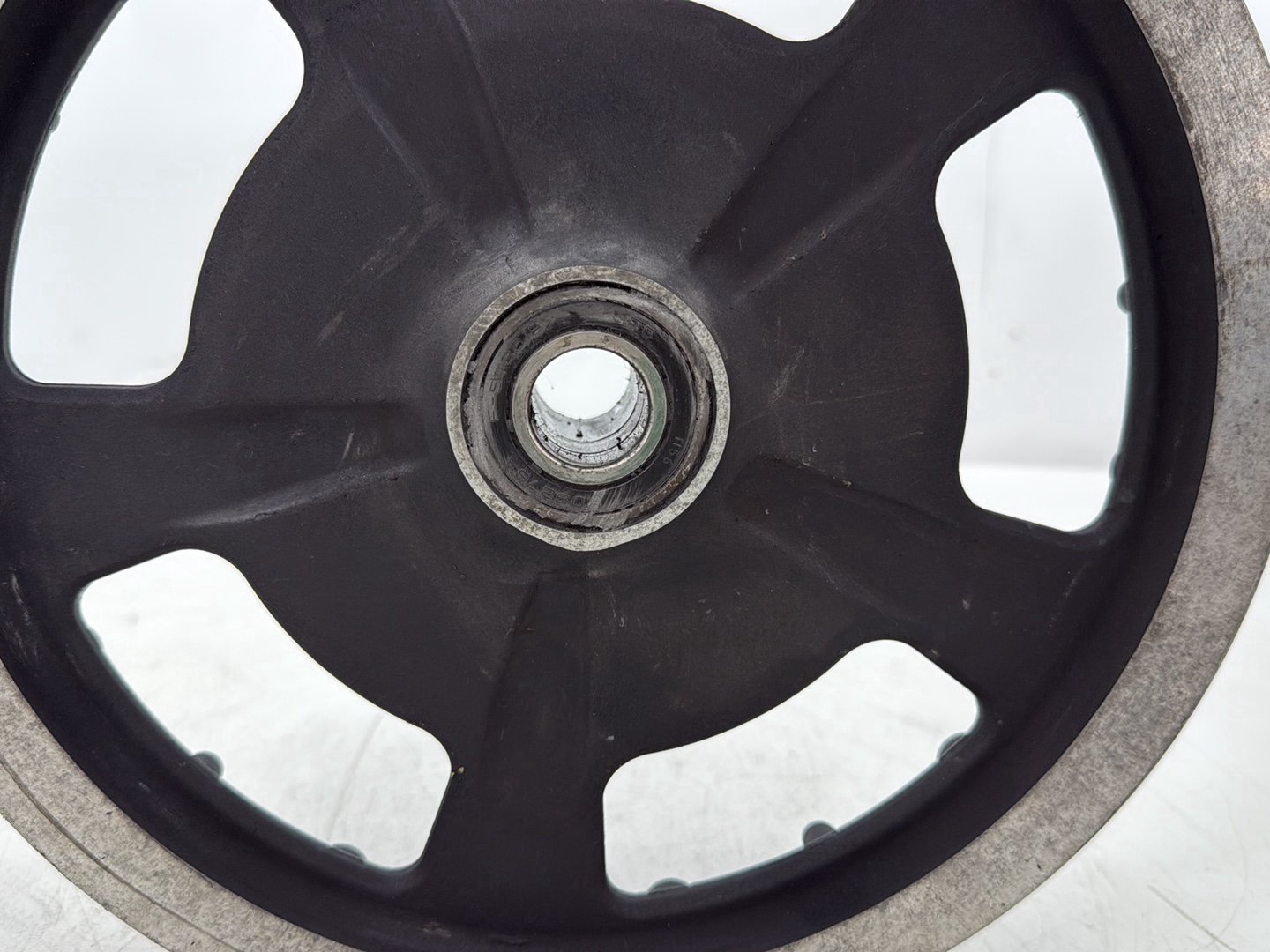 2014 Harley Street Glide Touring FLHXS OEM Rear Driver Pulley Sprocket