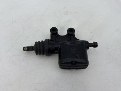 2007 - 2011 Harley-Davidson Touring Electra Glide Ultra Rear Brake Master Cylinder Reservoir 41763-08B