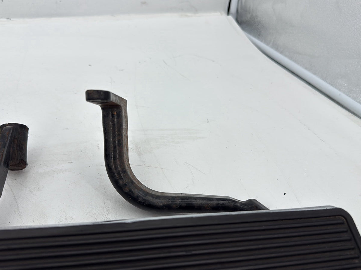 2008 Harley Touring Electra Ultra Left Right Driver & Pass Floorboard Foot Rest