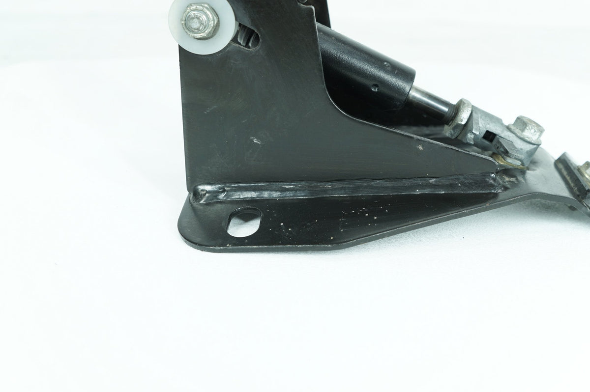 2010 Harley-Davidson Touring Electra Ultra Backrest Lift Mount 52482-01A