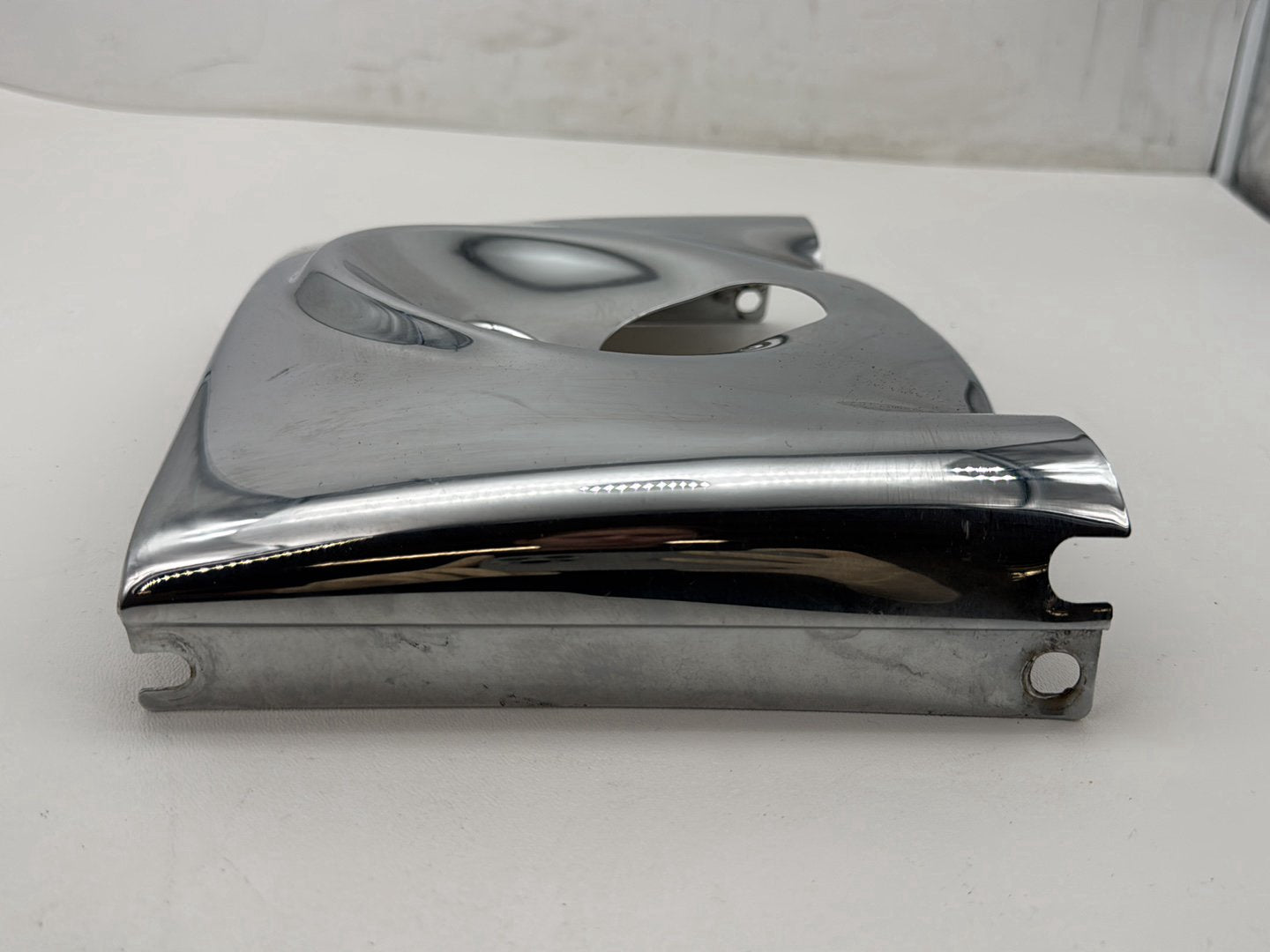 2008 Harley Softail Deluxe FLSTN OEM Front Upper Nacelle Headlight Cover Panel