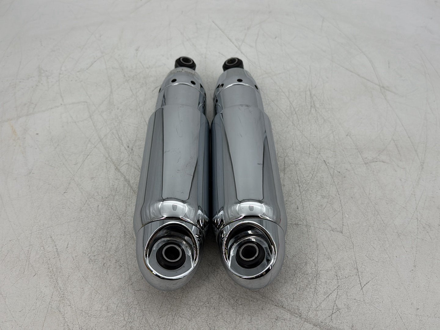 2010 Harley Dyna Fat Bob FXDF OEM Rear Left Right Shock Absorbers
