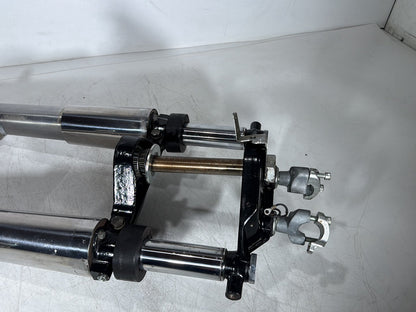 1999 - 2006 Harley-Davidson Touring Electra Glide Classic Front Triple Tree Set & LH RH Fork Legs Sliders  	45435-95