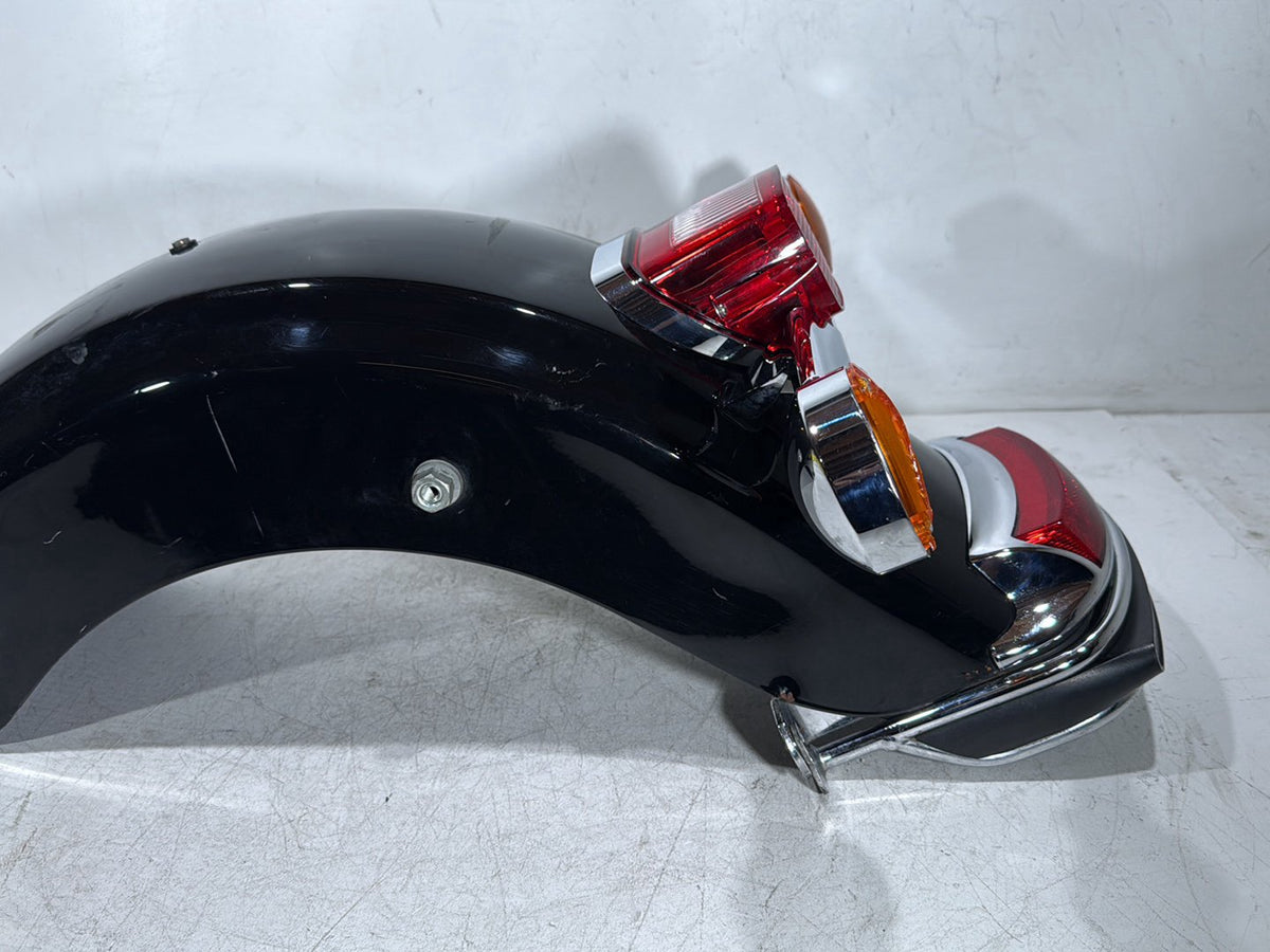 2010 Harley Electra Glide Touring Ultra OEM Rear Wheel Fender & Turn Signals Bar