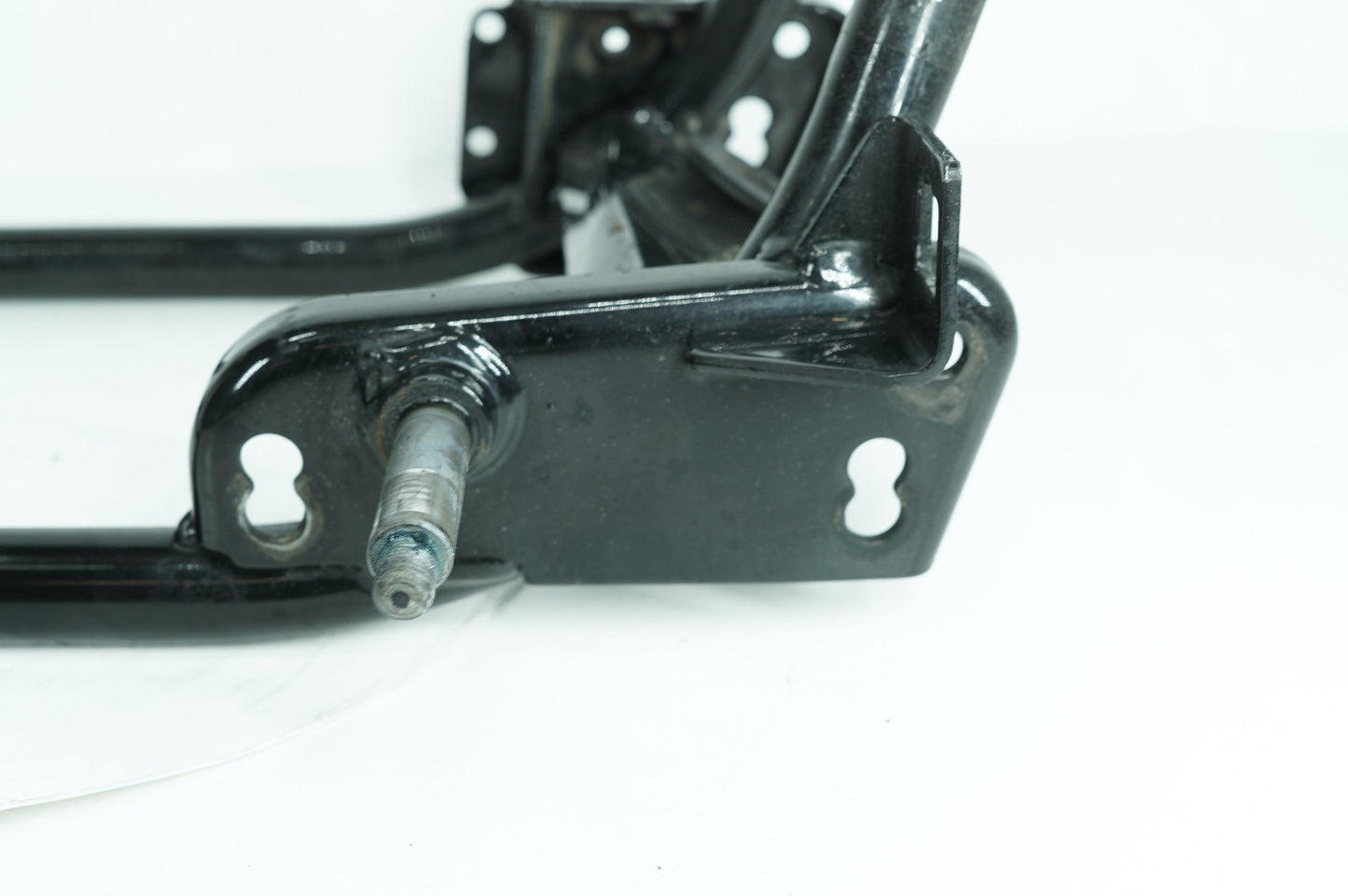 1999 - 2006 Harley-Davidson Touring Electra Glide Classic Body Main Frame Chassis SLVG  	47900-02A
