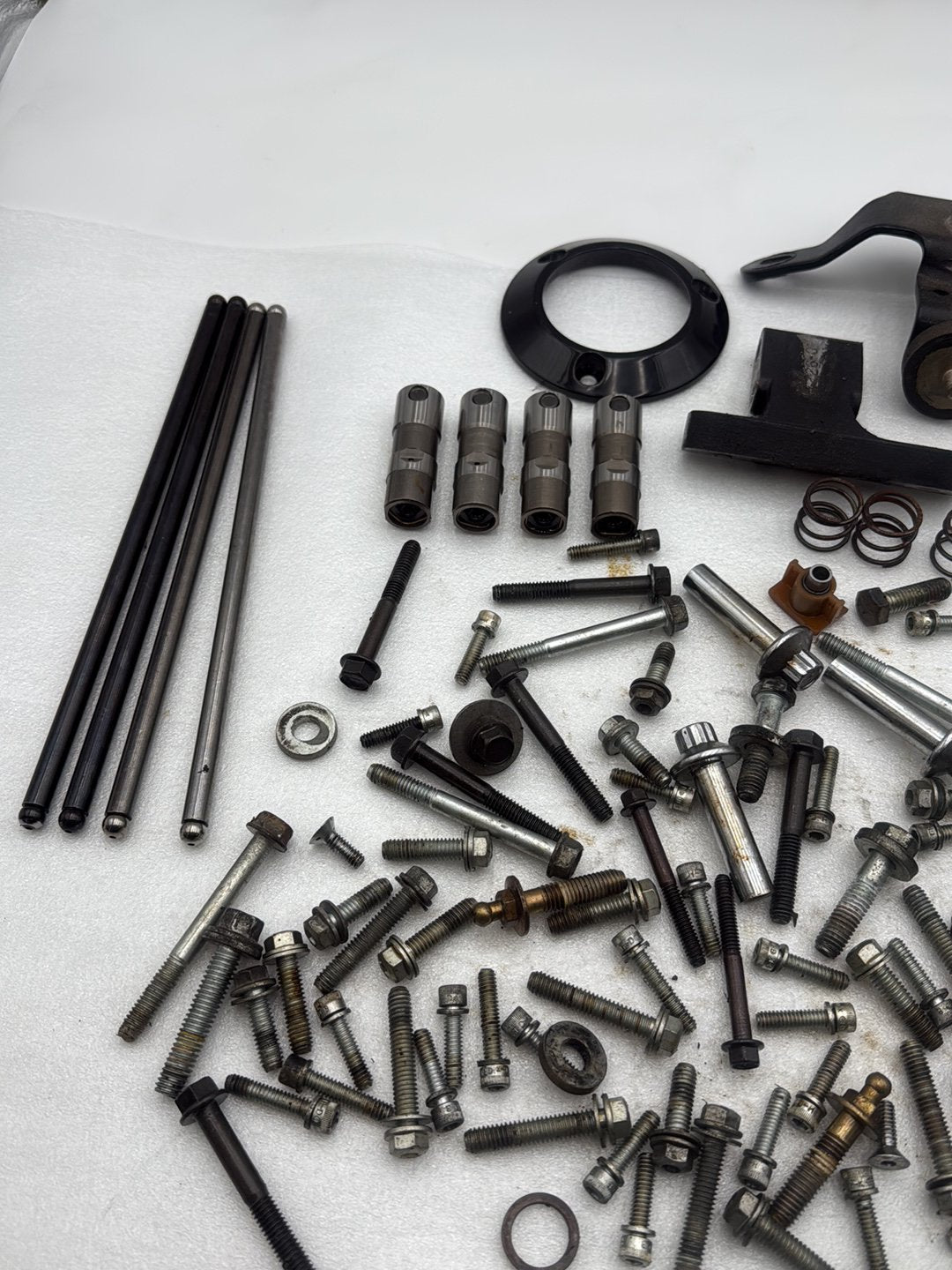 2007 - 2017 Harley-Davidson Dyna Wide Glide Engine Motor Hardware Bolts Brackets Bushing 17939-99