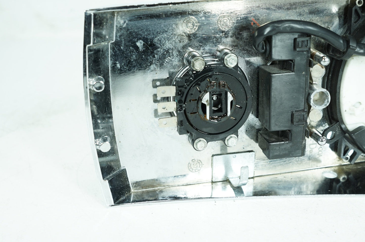 2007 - 2012 Harley-Davidson Softail Custom Fuel Tank Dash Console Speedometer NOKey 71250-00A