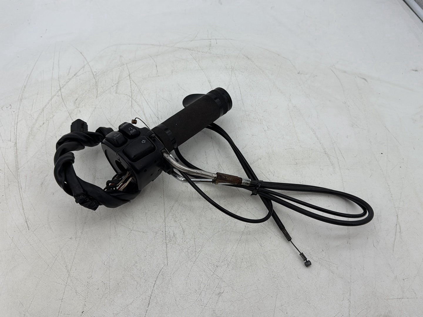 97 Harley Softail Heritage Classic OEM Right Engine Start Kill Switches Controls