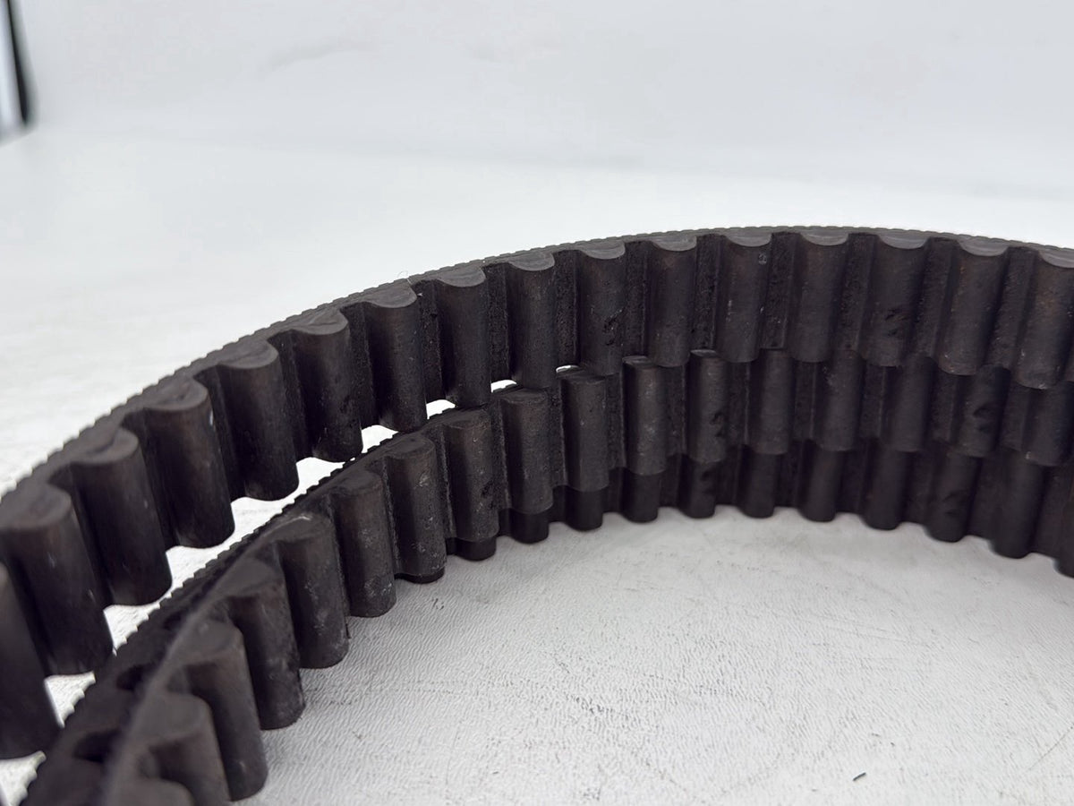 2015 Harley Touring FLHXS Street Glide OEM Rear Drive Belt 40024-09 140T 1"