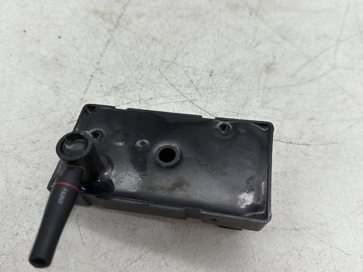 2013 Harley Electra Glide Touring CVO Screamin Eagle OEM Saddlebag Power Lock Receiver Module 76524-08