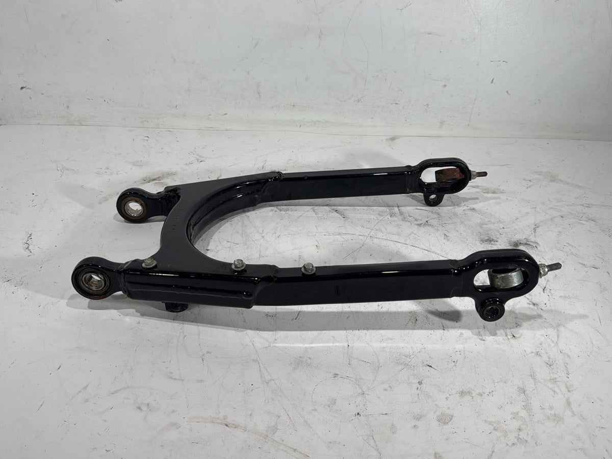 2006 Harley Sportster 1200 Custom XL1200C OEM Rear Fork Swingarm Swing Arm