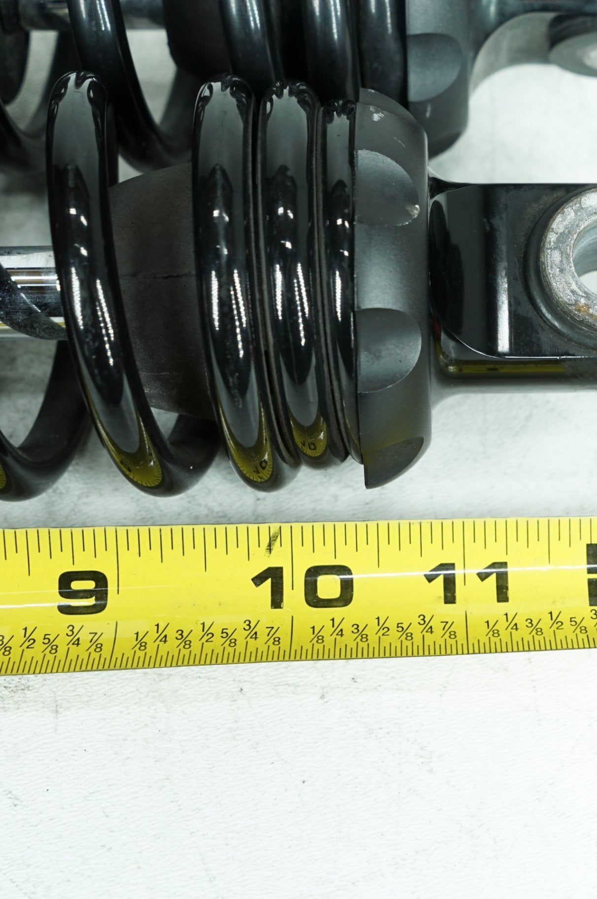 2019 - 2023 Harley-Davidson Touring Electra Glide Rear Left Right Shock Absorbers 444-4060 , 444-4060B