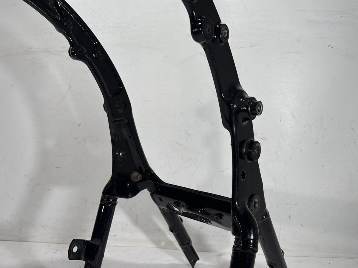 2015 Harley Electra Glide Ultra Low OEM Rear Sub Frame Rail Bar 48079-09BHP