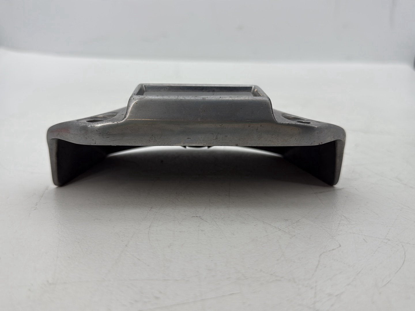 2002 Harley Dyna FXD Super Glide OEM Headlight Headlamp Visor Mount Bracket
