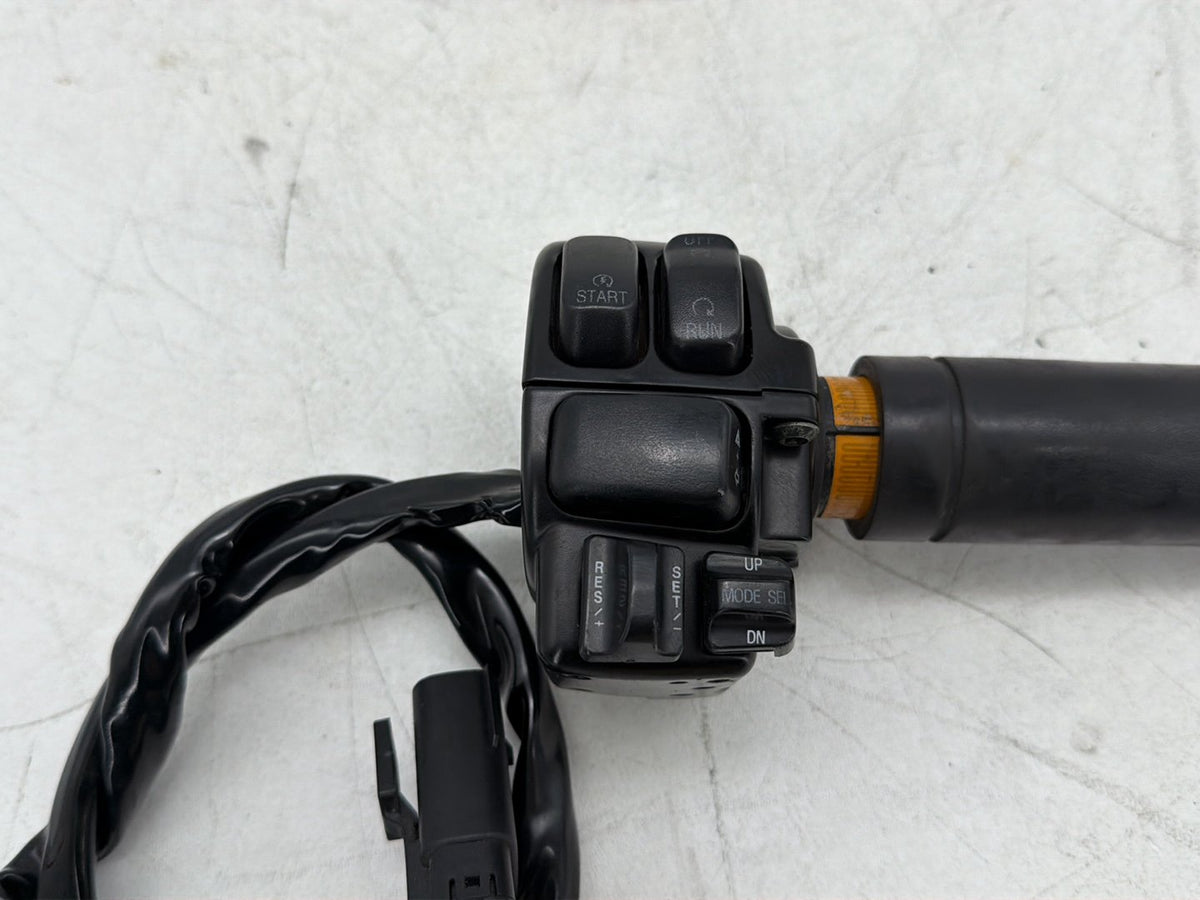 2011 Harley Electra Glide Touring OEM Right Engine Start Kill Switches Controls