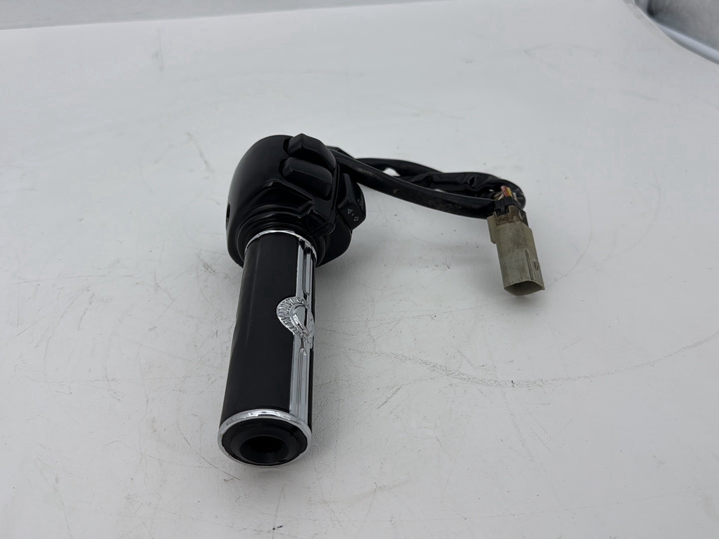 2009 Harley Sportster XL1200C 1200 Custom OEM Left Turn Signal Headlight Switches Controls