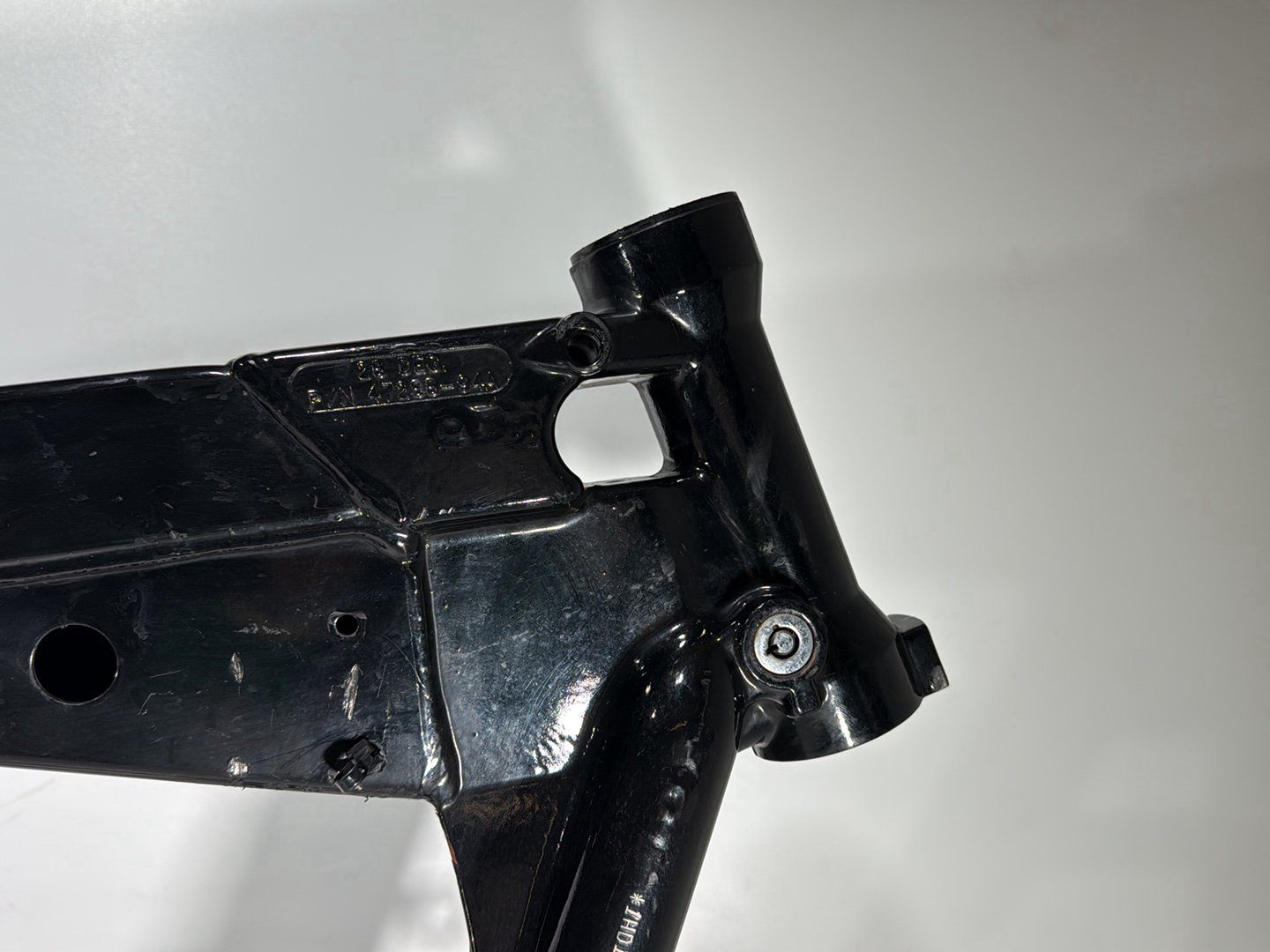 2002 Harley Dyna FXD Super Glide OEM Body Main Frame Chassis SLVG