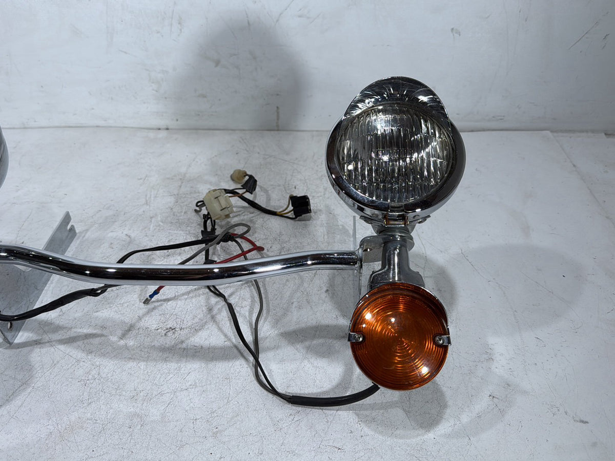 1990 Harley Electra Glide Touring OEM Front Turn Signal Indicators Aux Light Bar