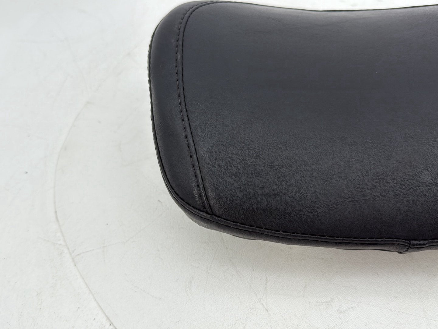 2007 - 2012 Harley-Davidson Touring Electra Glide Ultra Rear Passenger Backrest Cushion Pad 52924-98B