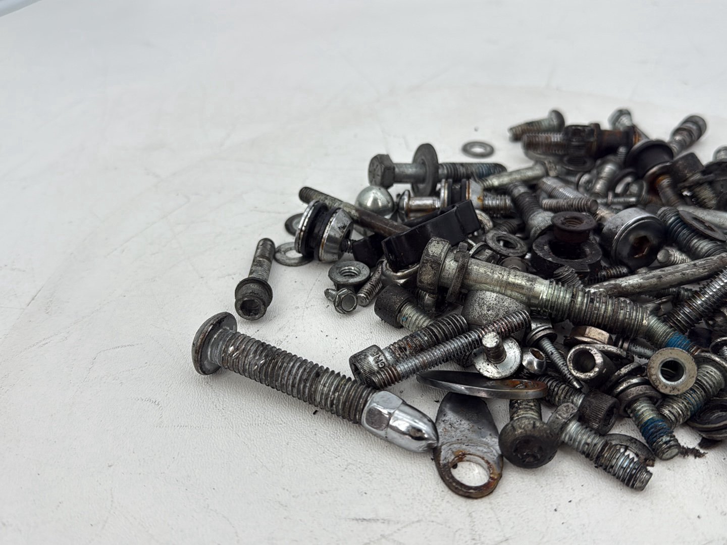 2007 - 2012 Harley-Davidson Dyna Super Glide Hardware Bolts Nuts & Brackets