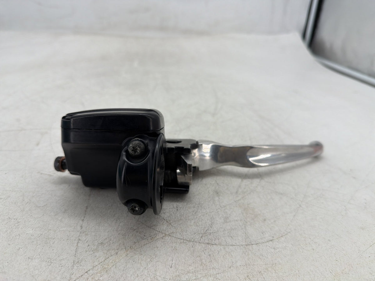 2013 Harley Electra Glide Touring OEM Front Right Brake Lever Master Cylinder