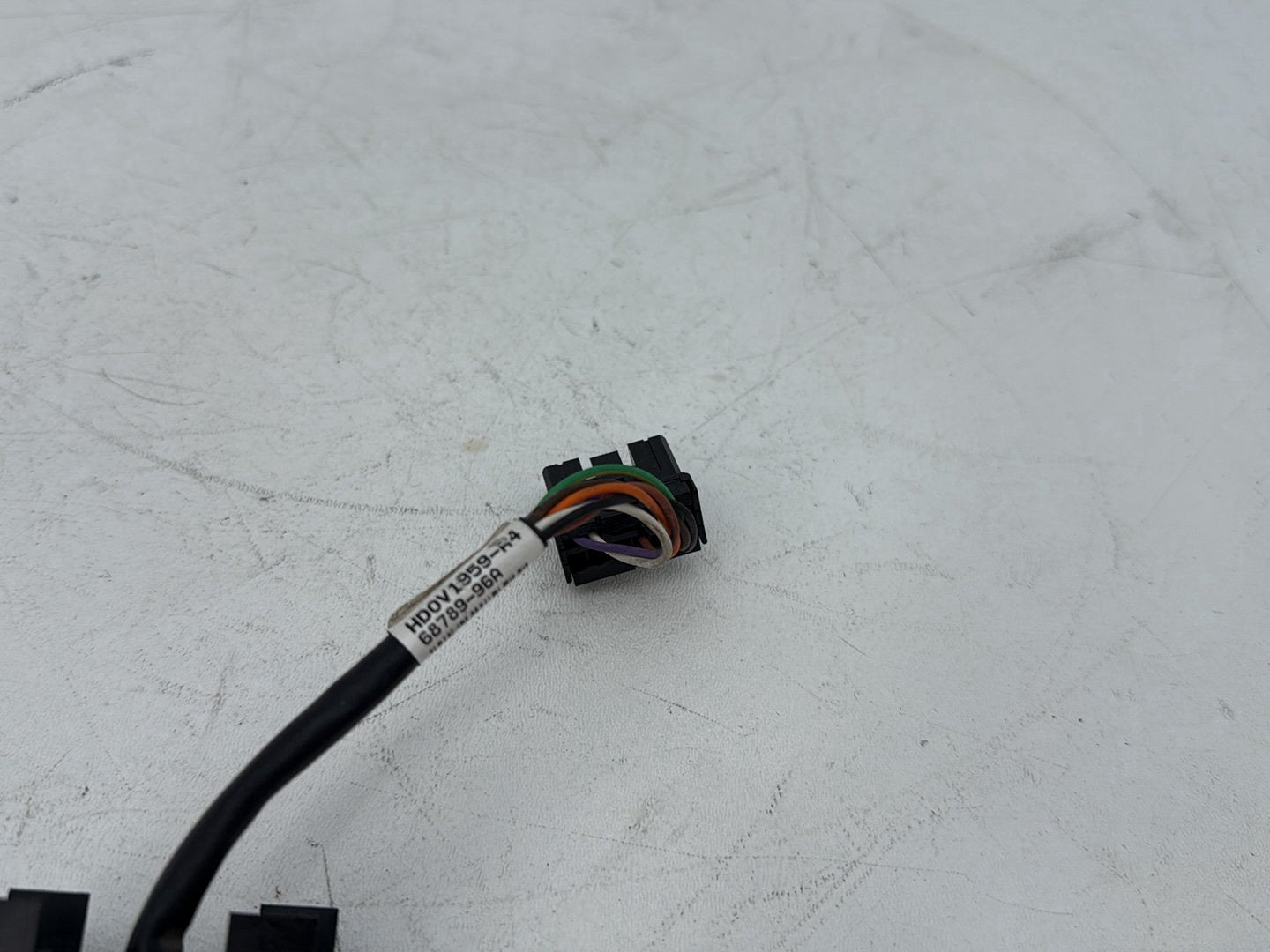2007 - 2012 Harley-Davidson Touring Electra Glide Ultra Dash Indicator Lamp Wire Plug In 68789-96A