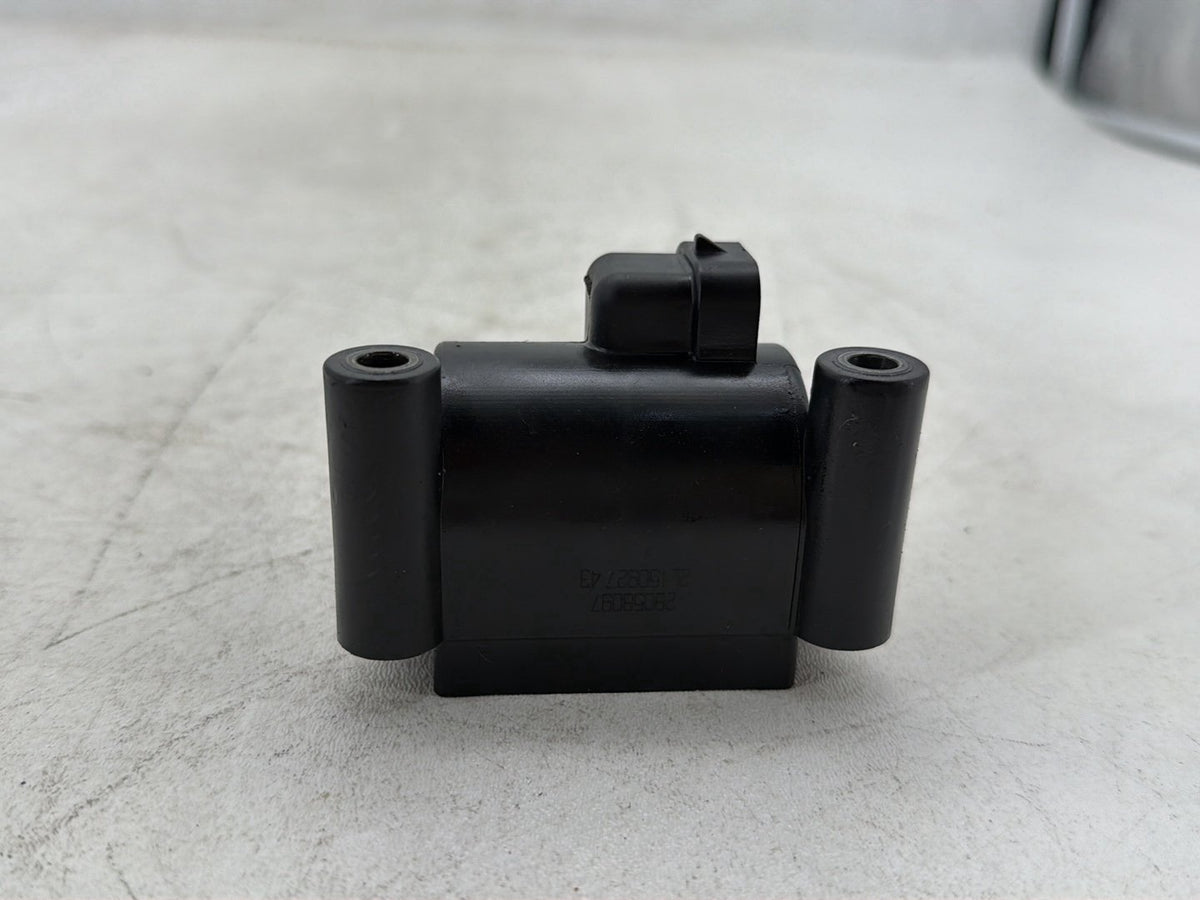 2013 Harley Electra Glide Touring CVO Screamin Eagle OEM Ignition Coil Spark Igniter
