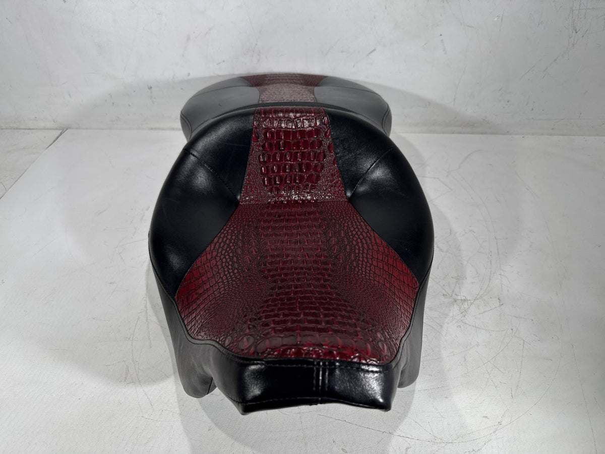 1997 Harley Electra Glide Touring Ultra OEM Passenger Rider Driver Seat Saddle