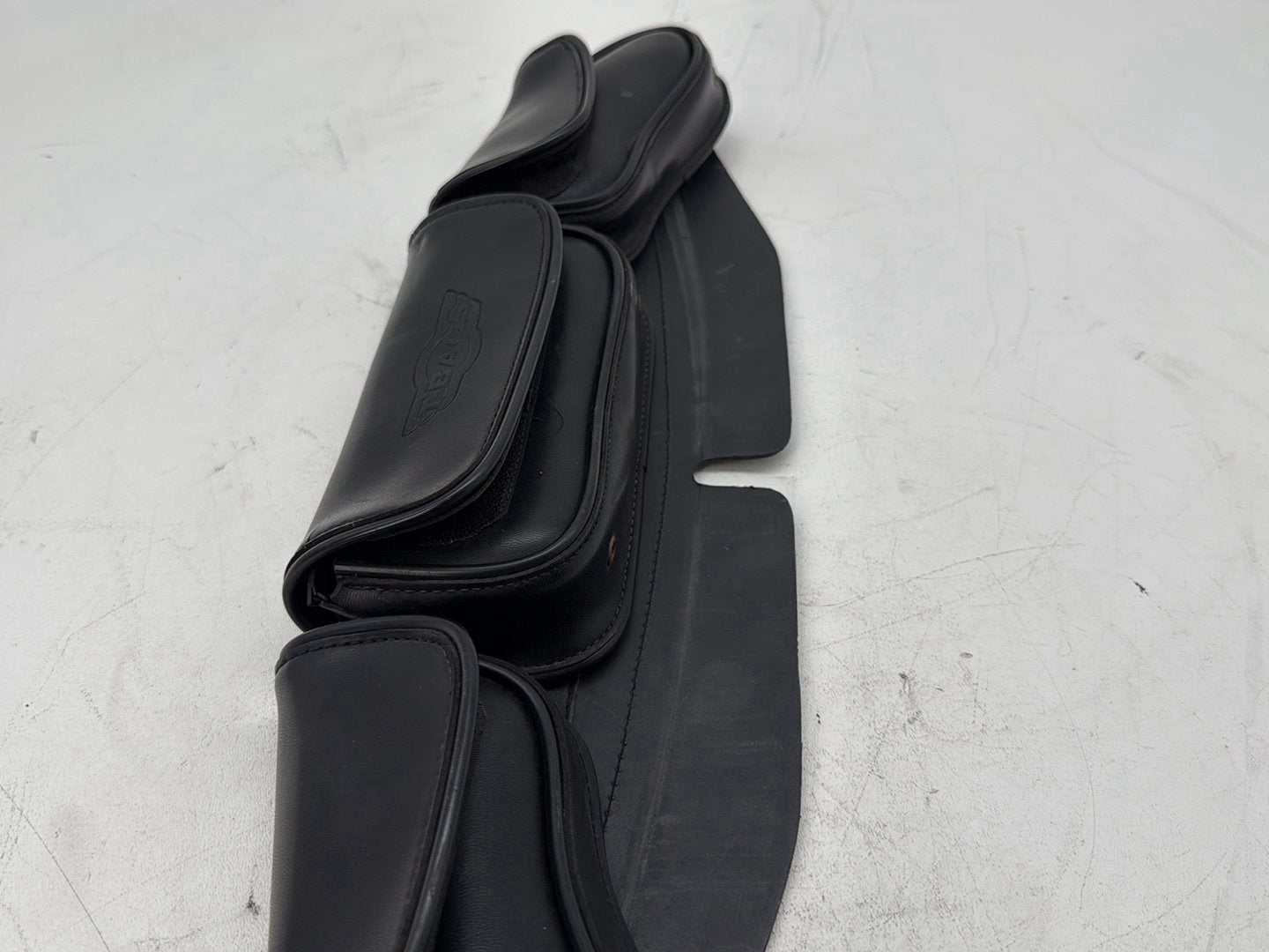 2006 Harley Touring FLHTCI Electra Glide Classic OEM Front Onboard Tool Bag Leather Storage