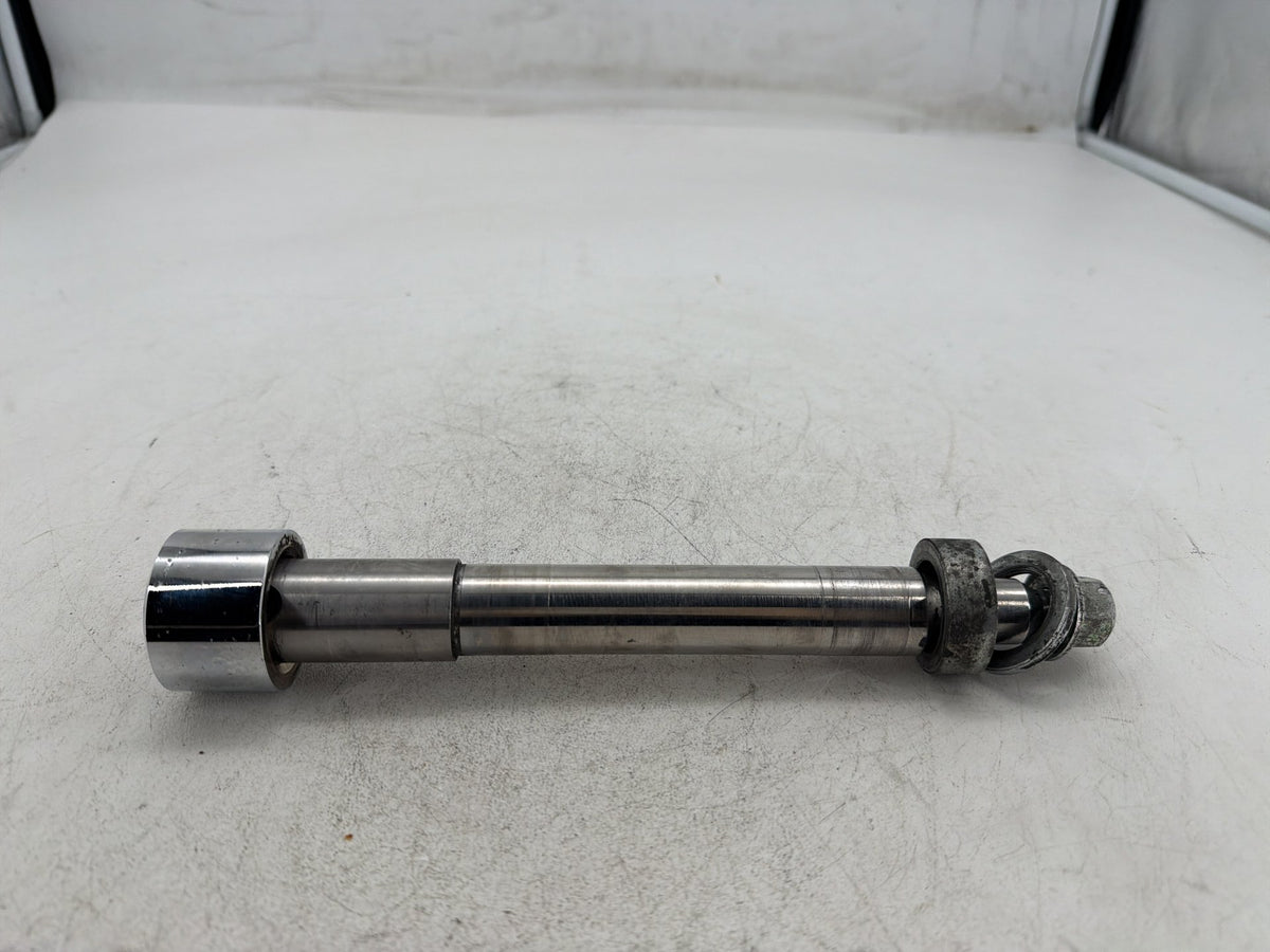 2005 Harley Dyna Super Glide Custom FXDC OEM Front Wheel Axle Bolt Shaft
