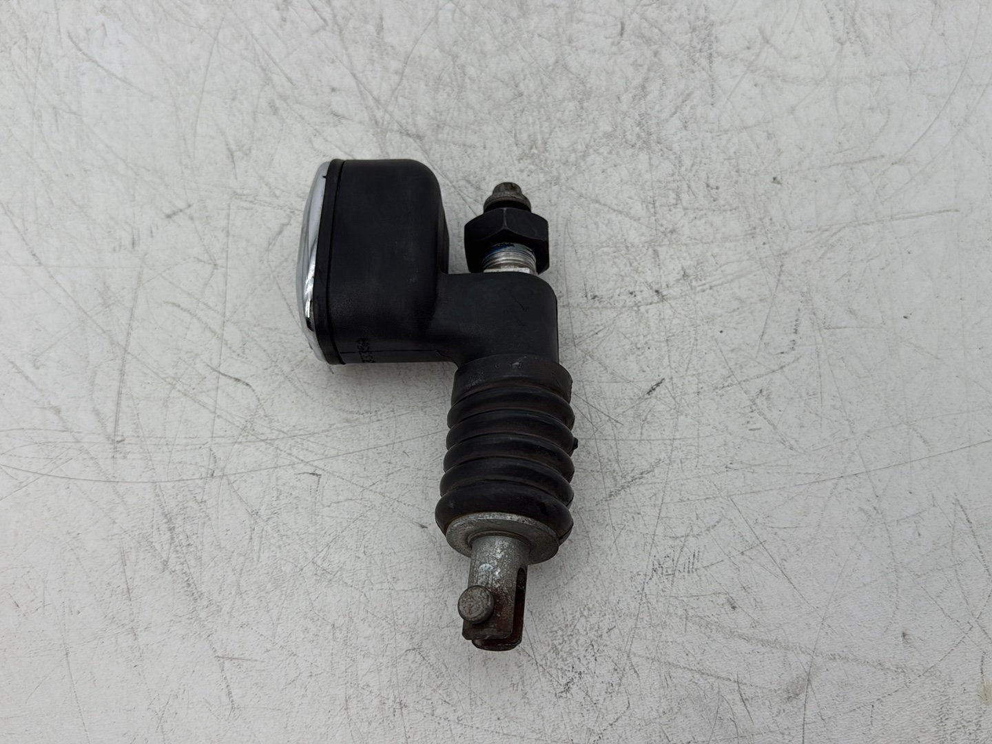 2006 Harley Electra Glide Touring Classic FLHTCI OEM Rear Brake Master Cylinder Reservoir