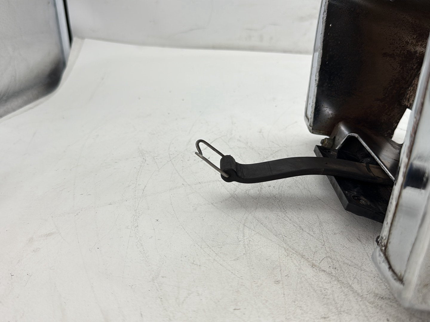 1998 Harley Softail Custom FXSTC OEM Oil Tank Reservoir Bottle Canister & Dipstick
