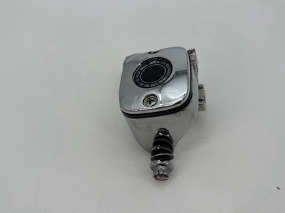 1999 - 2006 Harley-Davidson Dyna Wide Glide Front Right Brake Lever Master Cylinder  	45019-96D
