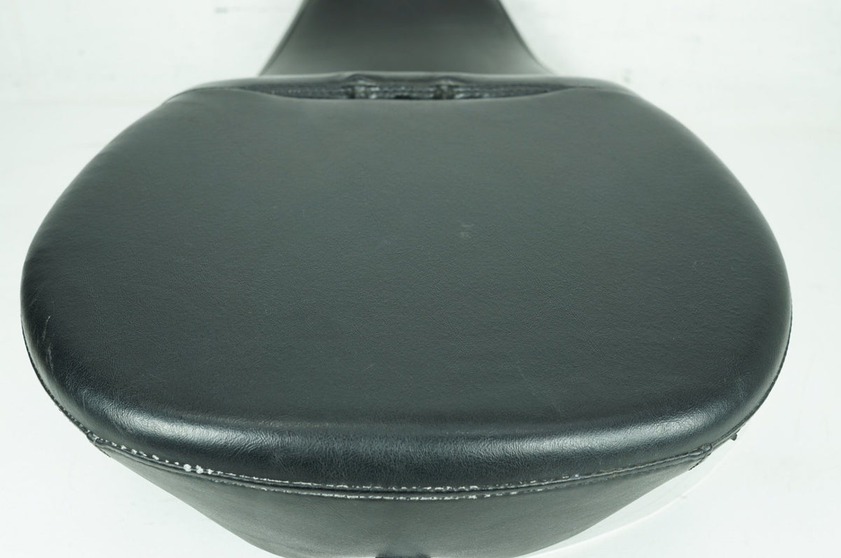 2013 Harley Touring FLHX Street Glide OEM Passenger Rider Driver Seat Saddle