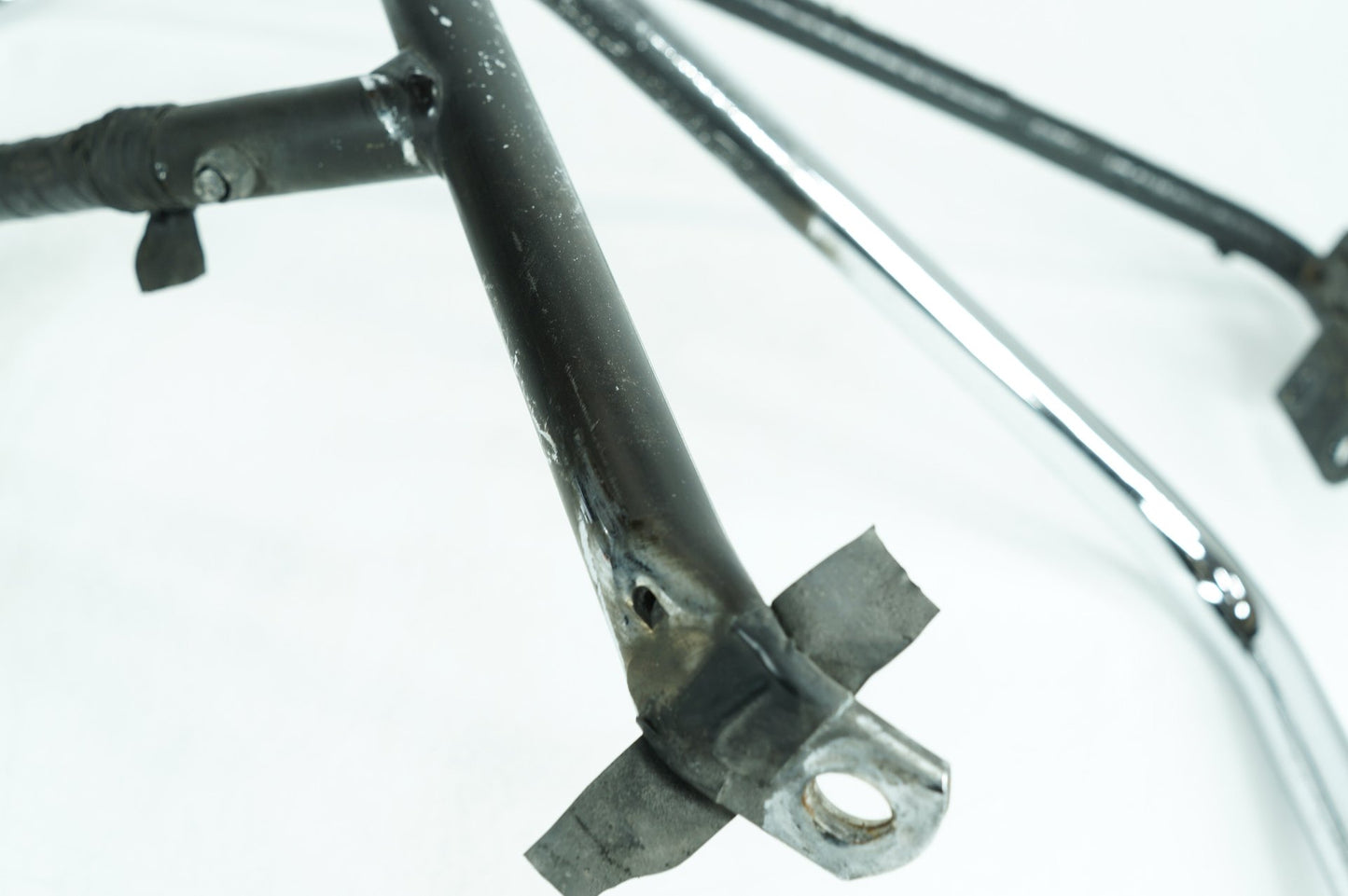 2008 - 2016 Harley-Davidson Touring Electra Glide Ultra Rear Left Right Saddlebag Guard Rails Bar 90200504