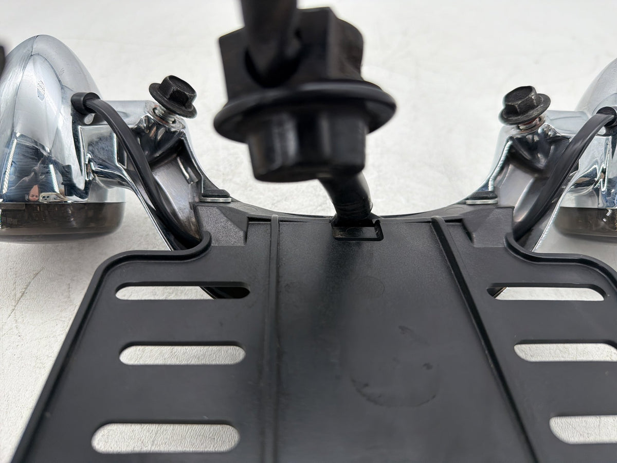 2012 Harley Street Glide Touring Rear Left & Right Turn Signals & License Plate