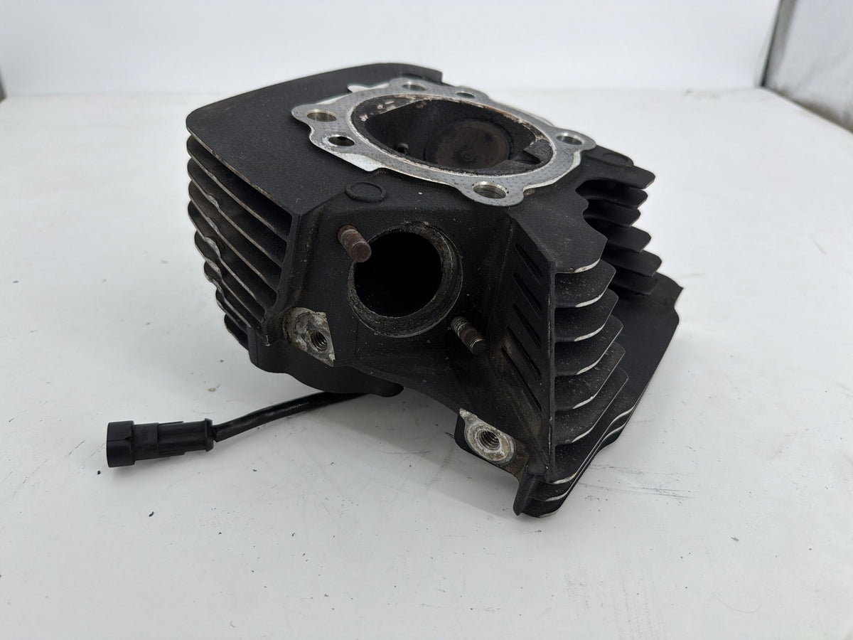2016 Harley Touring FLHXS Street Glide OEM Front Twin Cam Engine Cylinder Head