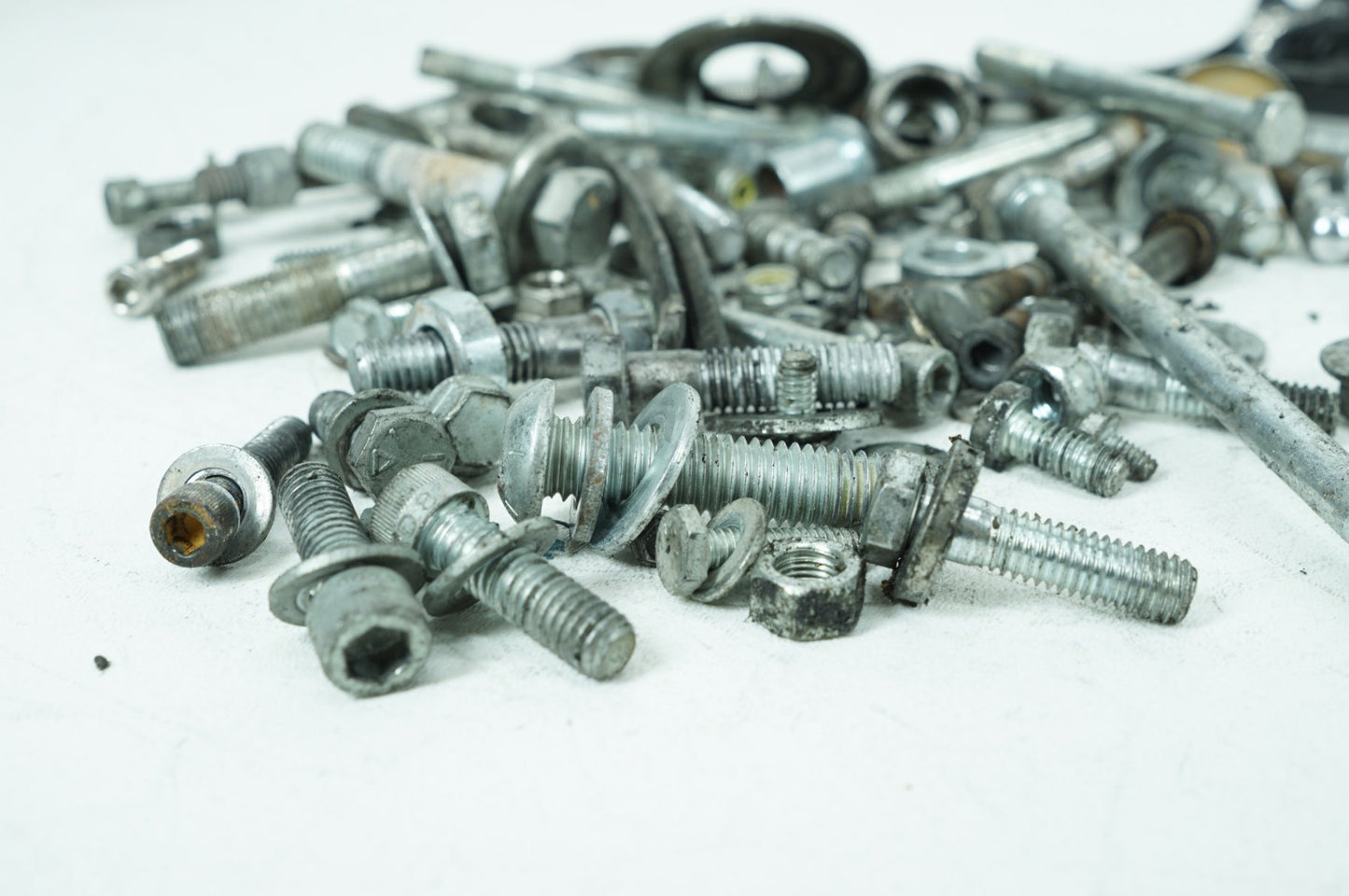 2003 Harley-Davidson Sportster XL1200 - Hardware Bolts Nuts & Brackets
