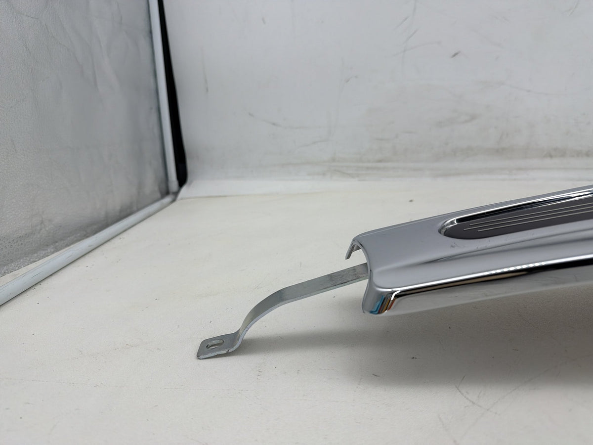 2012 Harley Street Glide Touring FLHX OEM Fuel Gas Tank Dash Console NOKey