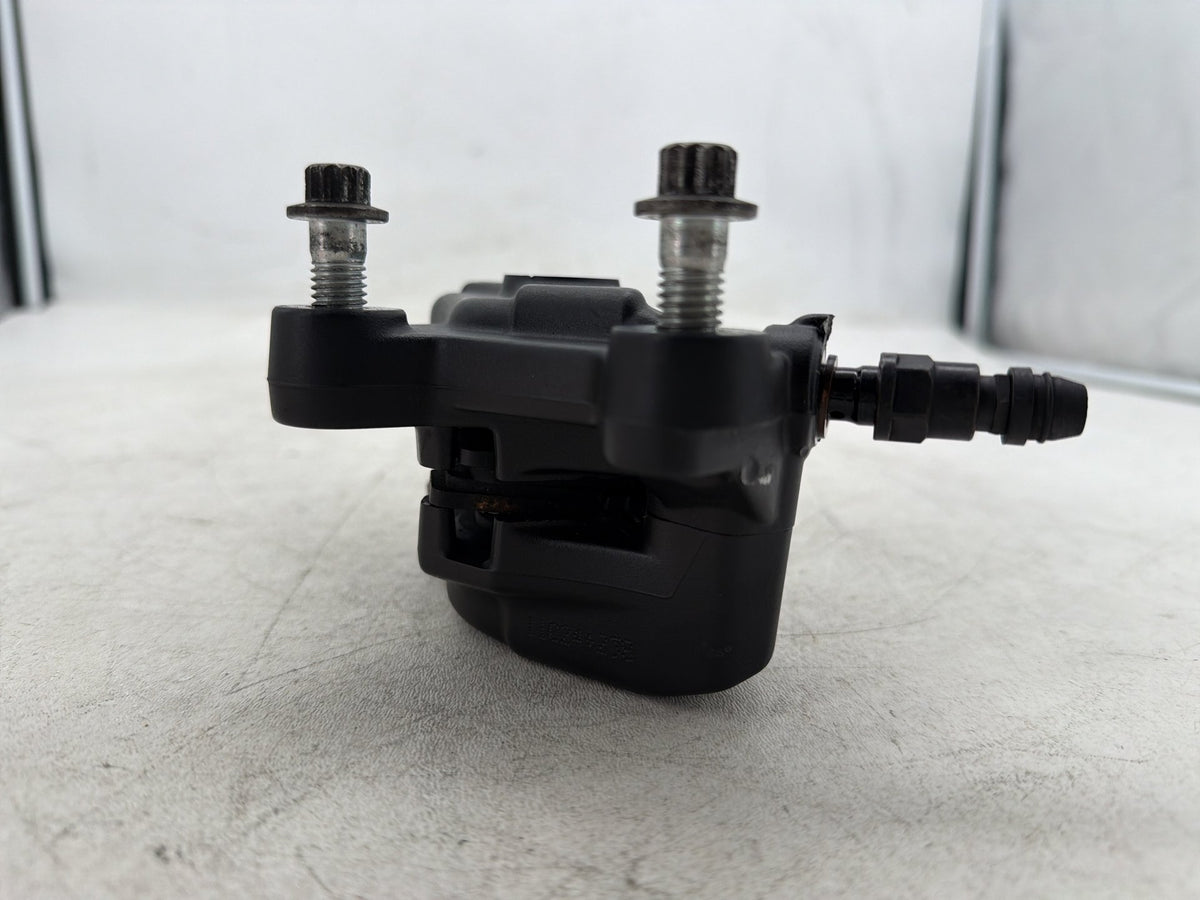 2011 Harley Electra Glide Touring Ultra OEM Front Right 1 Brake Caliper