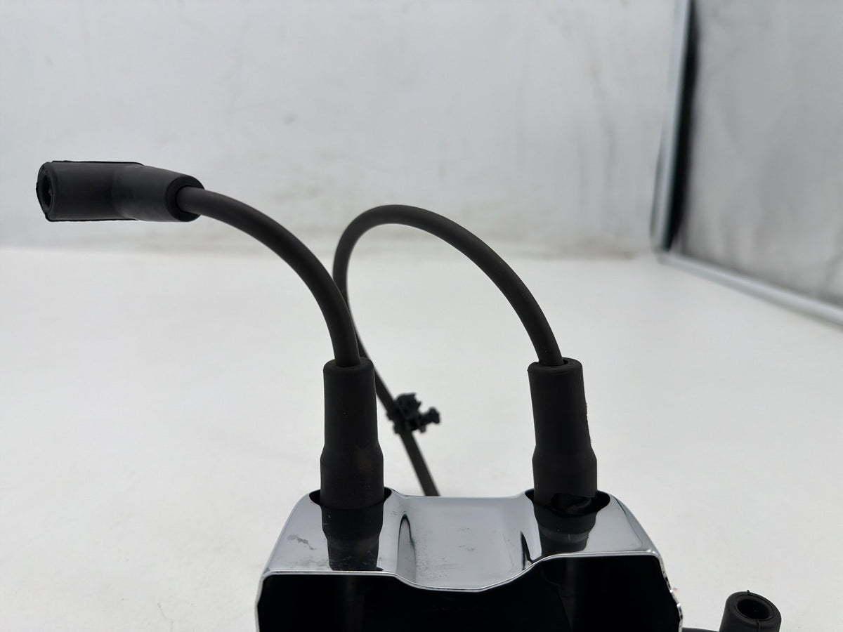 2011 Harley Softail Deluxe FLSTN OEM Ignition Coil Spark Plugs Cable w/ Cover