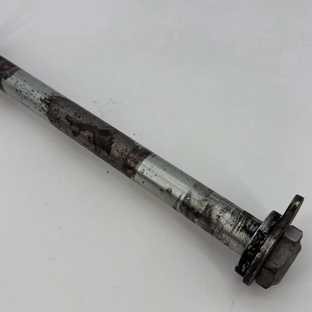 2008 - 2016 Harley-Davidson Touring Street Glide Rear Wheel Axle Bolt Shaft   41056-09
