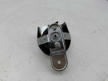 2007 - 2012 Harley-Davidson Touring Electra Glide Ultra Horn Signal Klaxon Chrome Cover 69012-93A
