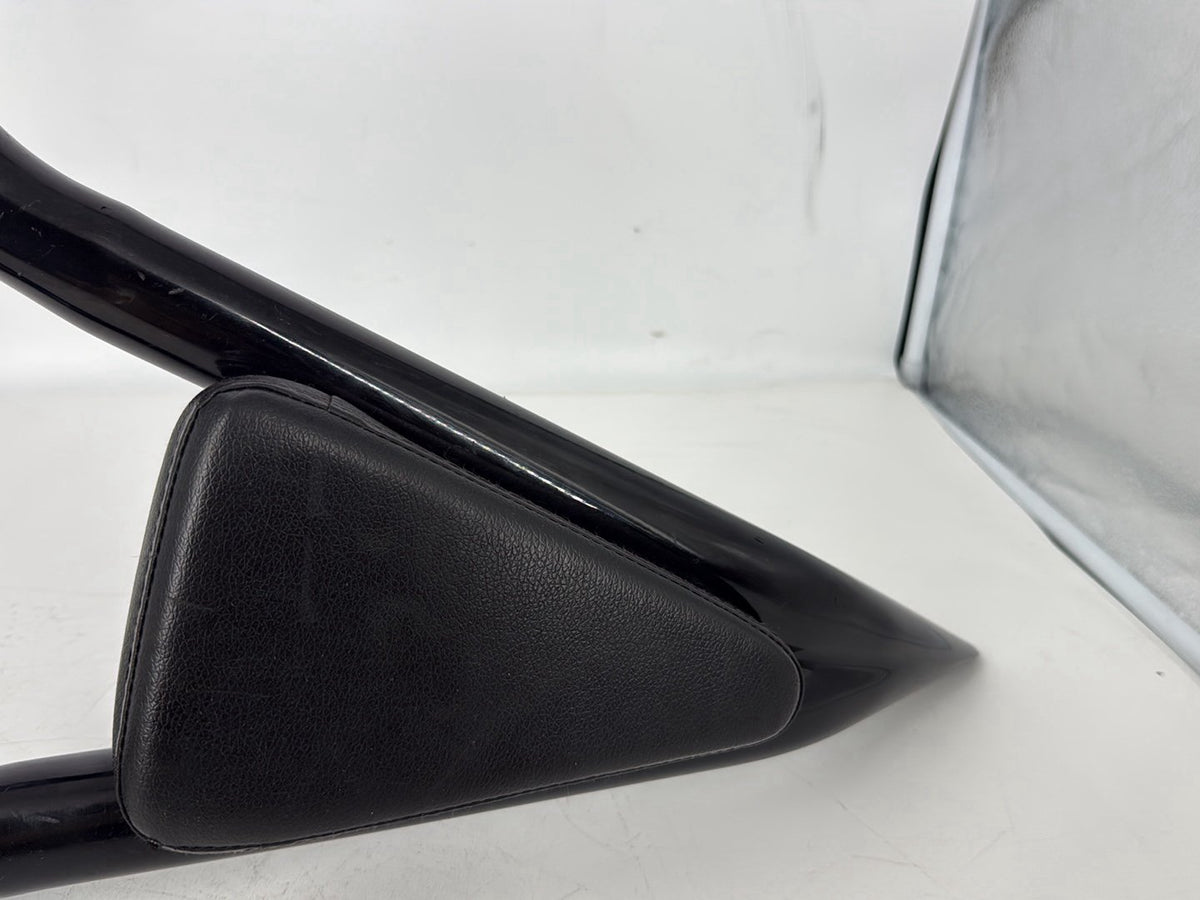 05 Harley Sportster XL883C 883 Custom OEM Rear Sissy Bar w/ Backrest Cushion Pad