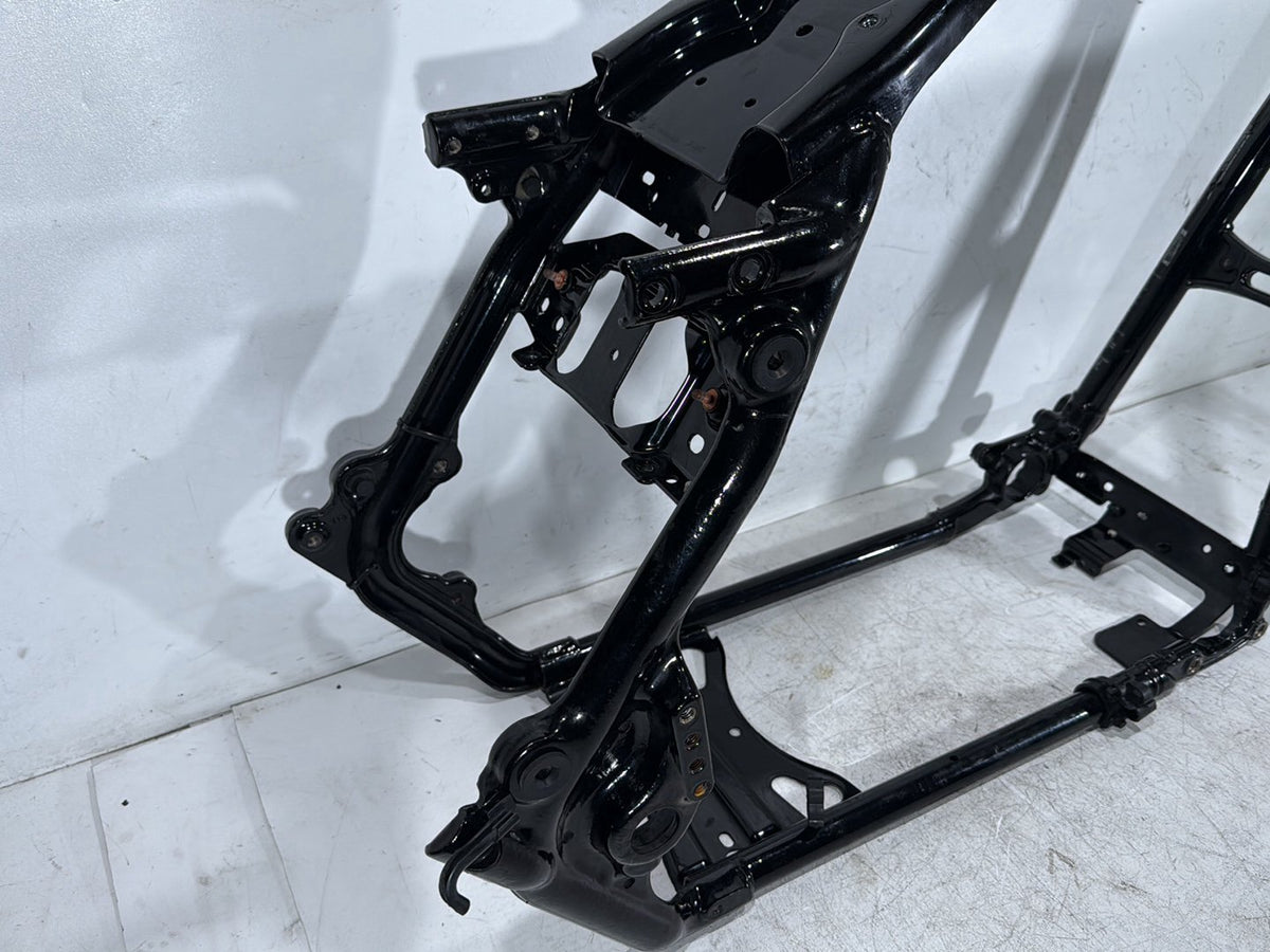 2018 Harley Road Glide Touring FLTRXS OEM Body Main Frame Chassis CLN CLR
