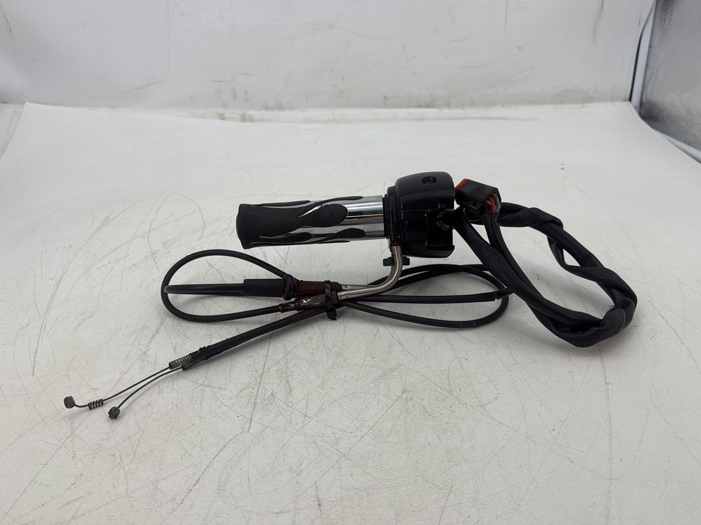 2006 Harley Softail FLSTCI Heritage Classic OEM Right Engine Start Kill Switches Controls